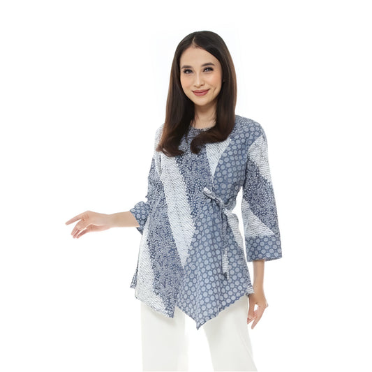 Women's Batik Blouse Half Sleeve - Liris