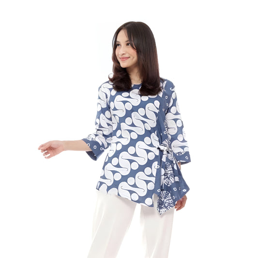 Women's Batik Blouse Half Sleeve - Seno